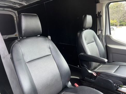 Used 2023 Ford Transit 250 Medium Roof AWD w/ Load Area Protection Package image 34