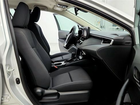 Used 2023 Toyota Corolla LE image 17