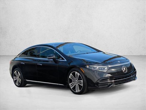 Certified 2022 Mercedes-Benz EQS 580 4MATIC Sedan image 6