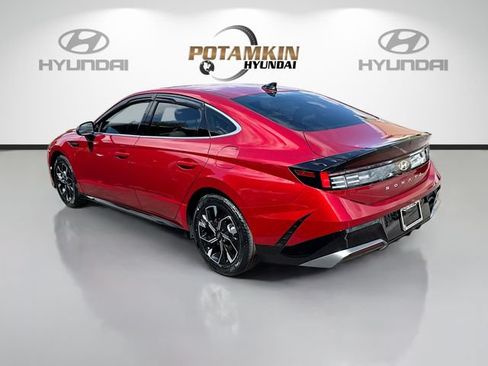 Used 2024 Hyundai Sonata SEL FWD image 7