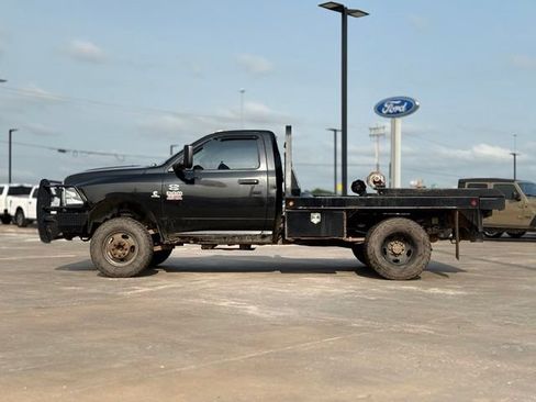Used 2011 RAM 3500 ST w/ ST Popular Equipment Group AWD/4WD image 5