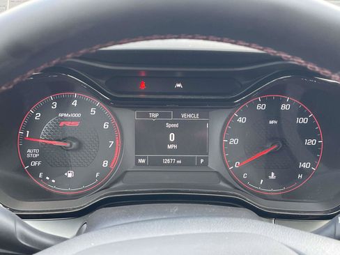 Used 2025 Chevrolet Trax RS w/ Driver Confidence Package FWD image 35