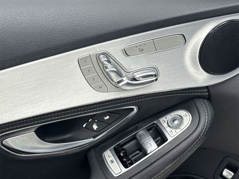 Used 2016 Mercedes-Benz C 300 4MATIC Sedan w/ Premium 1 Package image 16