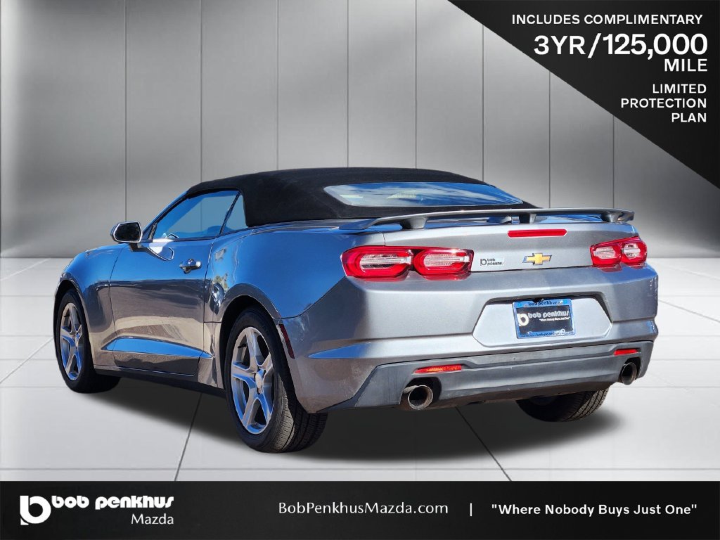 Used 2023 Chevrolet Camaro LT RWD image 27