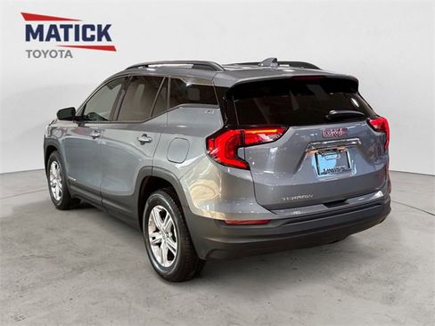 Used 2019 GMC Terrain SLE w/ Driver Convenience Package image 5