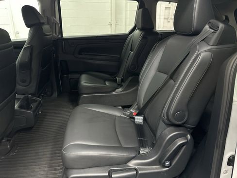 Used 2023 Honda Odyssey Touring image 21