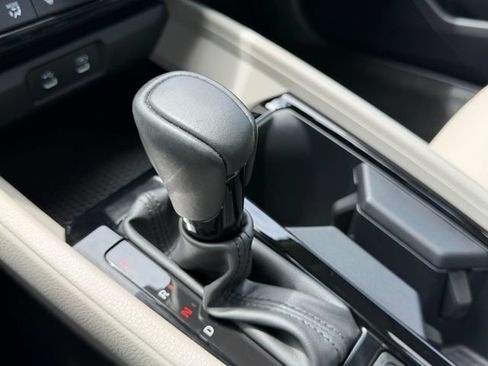 Used 2023 Honda Accord EX-L image 25