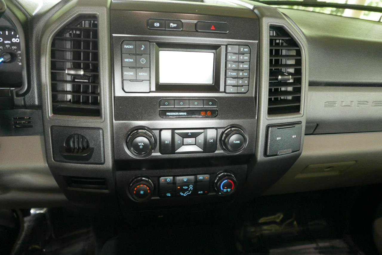 Used 2019 Ford F250 XL w/ Power Equipment Group RWD image 12