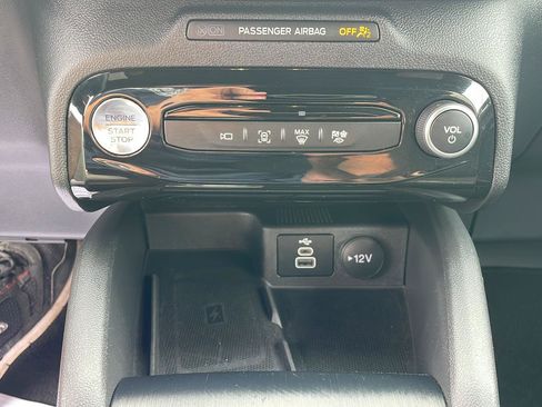 Used 2024 Ford Escape ST-Line Select w/ Tech Pack #2 AWD/4WD image 21