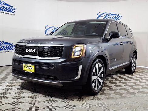 Used 2022 Kia Telluride EX w/ EX Premium Package FWD image 5