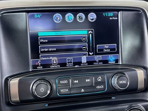 Used 2017 GMC Sierra 2500 Denali w/ Duramax Plus Package AWD/4WD image 28