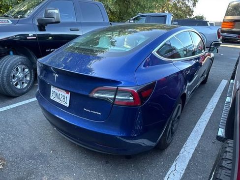 Used 2020 Tesla Model 3 Long Range AWD/4WD image 5