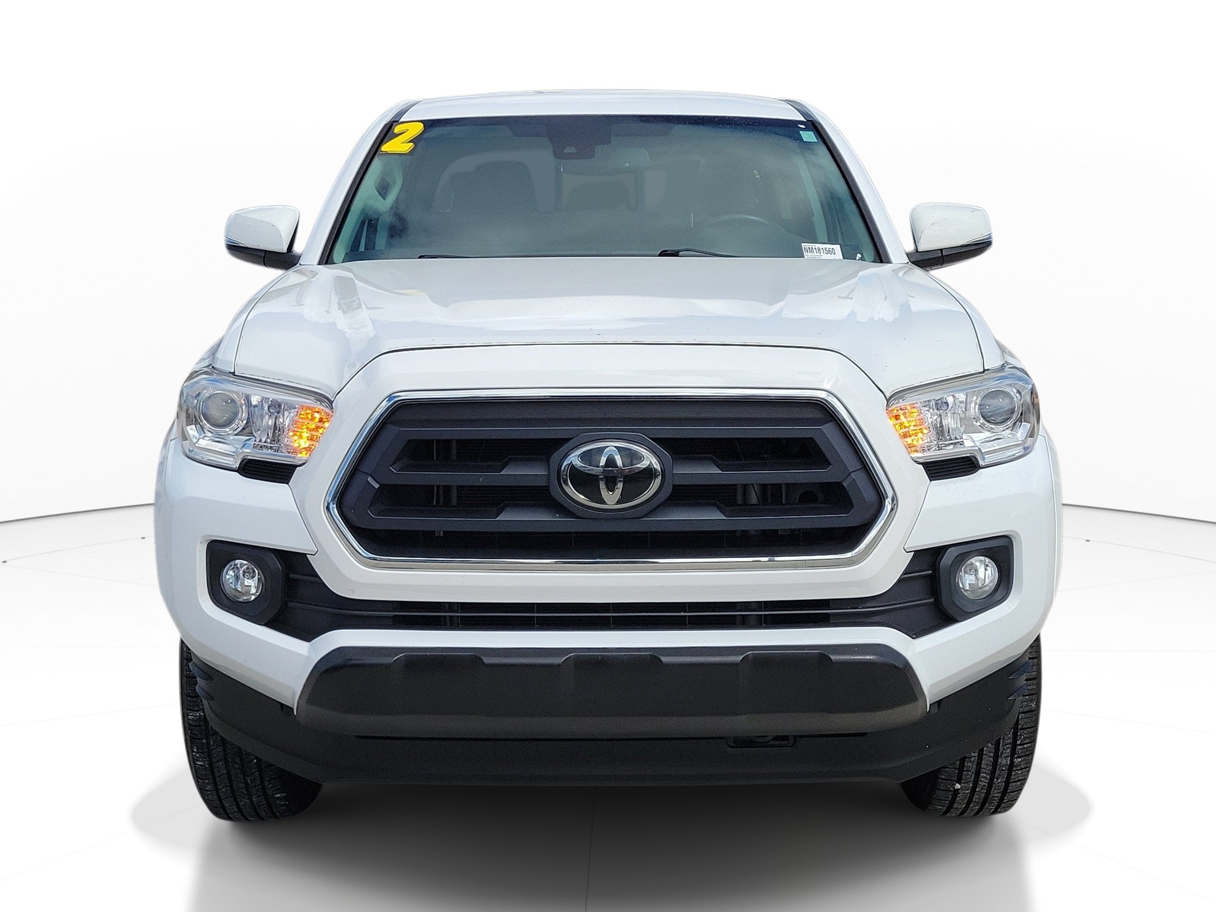 Used 2022 Toyota Tacoma SR5 w/ Technology Package RWD image 2