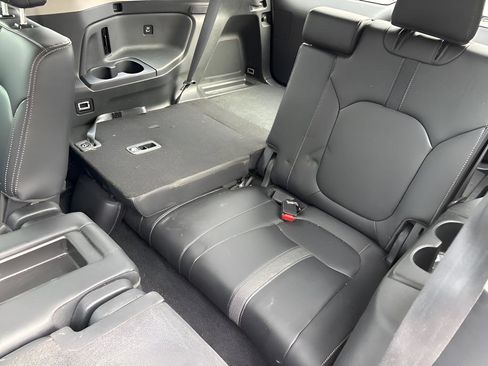 Used 2023 Honda Pilot EX-L image 35