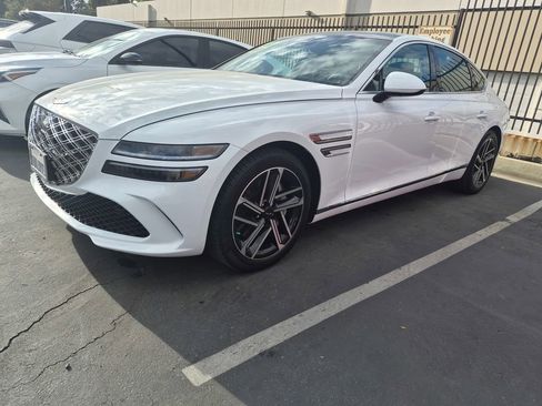 Used 2026 Genesis G80 2.5T Advanced image 2