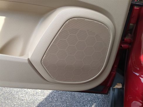 Used 2012 Cadillac SRX Performance image 19