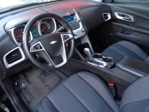 Used 2010 Chevrolet Equinox LT w/ Vehicle Interface Package FWD image 2
