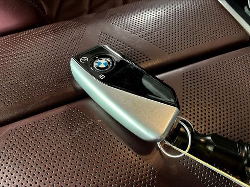 Certified 2023 BMW 760i xDrive 760i xDrive w/ Executive Package image 14