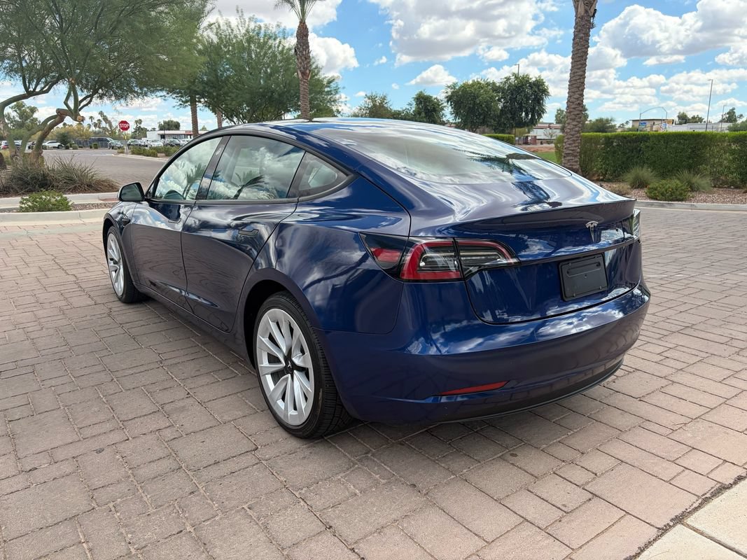 Used 2023 Tesla Model 3 Standard Range RWD image 4