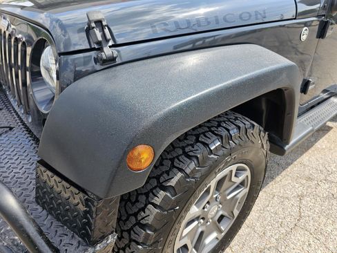 Used 2016 Jeep Wrangler Unlimited Rubicon w/ Connectivity Group image 37