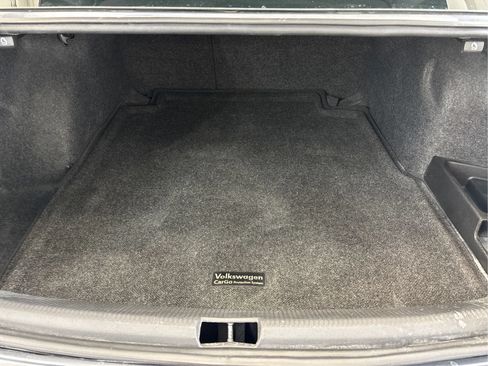 Used 2013 Volkswagen Passat TDI SE FWD image 16