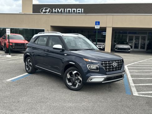 New 2026 Hyundai Venue SEL image 1