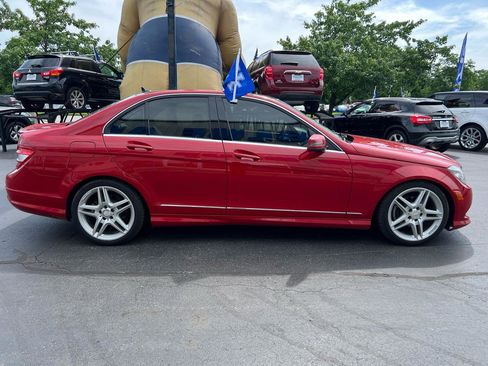 Used 2011 Mercedes-Benz C 300 4MATIC Sedan image 7