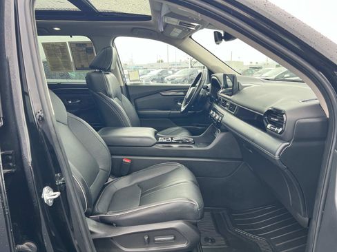 Used 2023 Honda Pilot Elite image 34