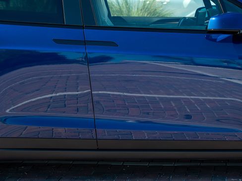 Used 2022 Tesla Model X Long Range image 38