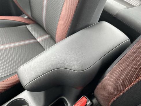 Certified 2025 Nissan Versa SR w/ Trunk Package image 19