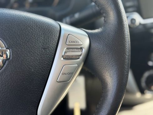 Used 2016 Nissan Versa Note SV FWD image 14