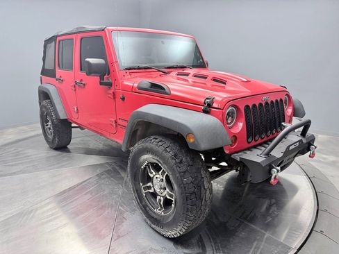Used 2013 Jeep Wrangler Unlimited Sport w/ Connectivity Group image 3