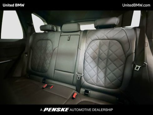 Used 2025 BMW X5 sDrive40i image 13