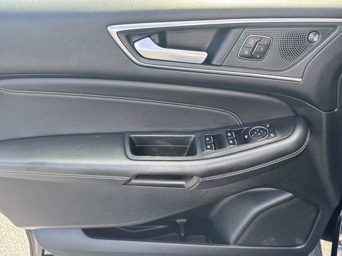 Used 2024 Ford Edge Titanium AWD/4WD image 10
