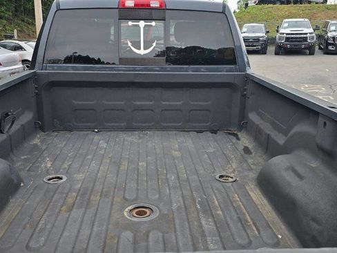 Used 2014 RAM 2500 Laramie AWD/4WD image 9