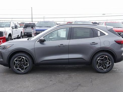 New 2026 Ford Escape Platinum w/ Premium Technology Package image 10