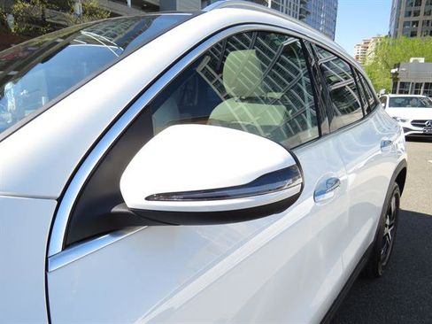 Used 2026 Mercedes-Benz GLA 250 4MATIC image 26