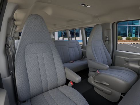 New 2025 Chevrolet Express 3500 LT w/ LT Preferred Equipment Group image 17