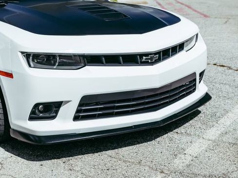 Used 2015 Chevrolet Camaro SS w/ SS Performance Package image 25