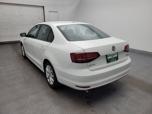 Used 2016 Volkswagen Jetta S image 5