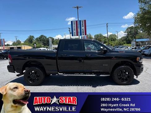 Used 2022 RAM 2500 Big Horn w/ Night Edition AWD/4WD image 2