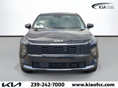 New 2026 Kia Sportage LX FWD image 2