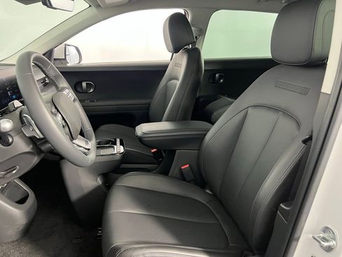 Used 2025 Hyundai Ioniq 5 SEL image 23