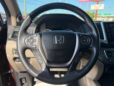 Used 2017 Honda Ridgeline RTL-T image 17