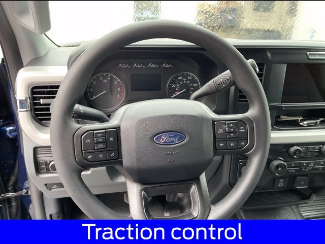 New 2027 Ford F350 XL w/ XL Off-Road 35" Tire Pakckage AWD/4WD image 14
