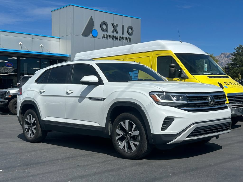 Used 2023 Volkswagen Atlas Cross Sport SE AWD/4WD image 1
