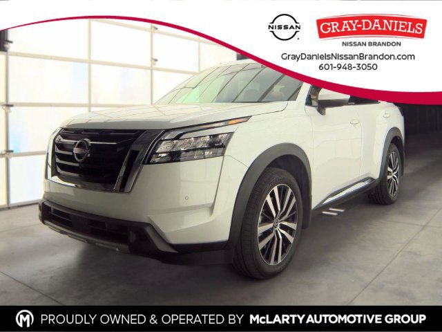 Certified 2025 Nissan Pathfinder Platinum w/ Cargo Package FWD 360° Tour