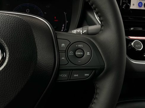 New 2026 Toyota Corolla SE image 31