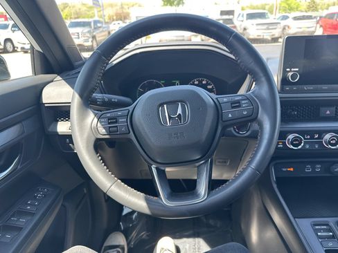 Used 2023 Honda CR-V Sport image 40