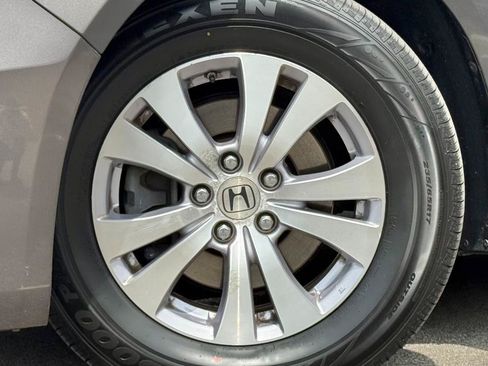 Used 2015 Honda Odyssey EX-L image 23